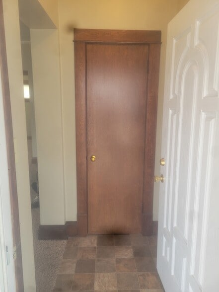 Building Photo - 274 Ellis St