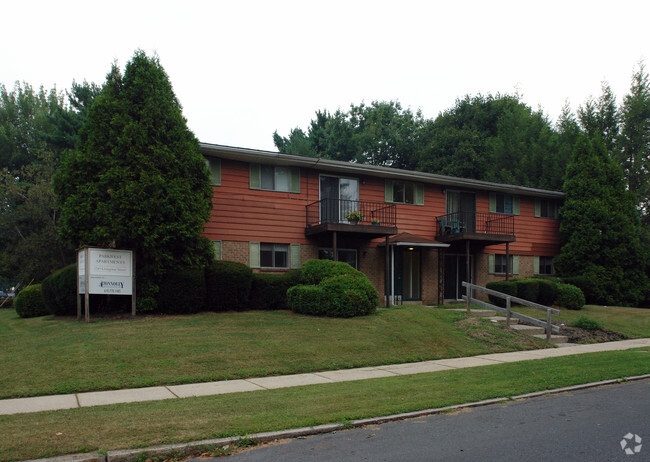 Primary Photo - Parkwest Apartments