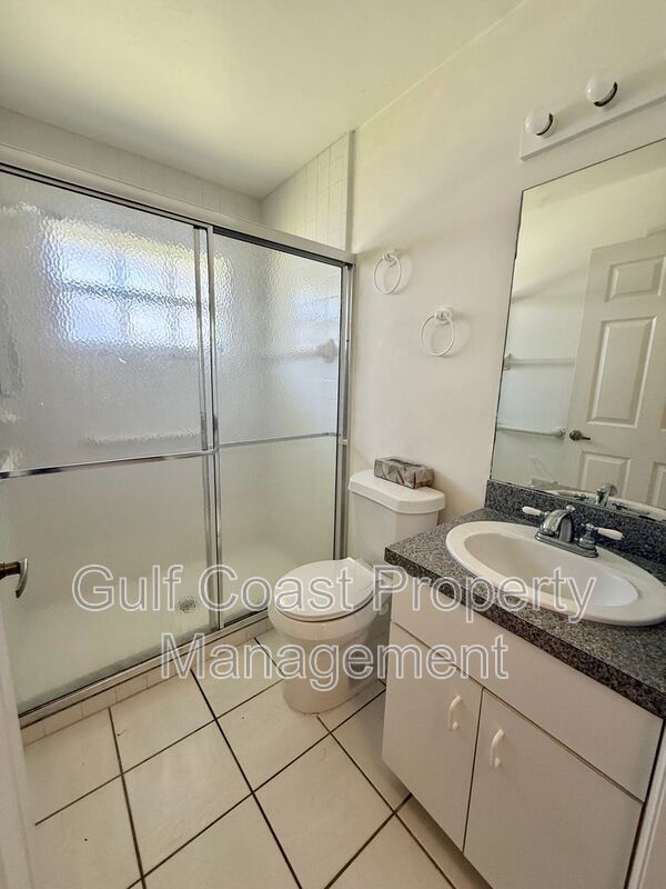 Building Photo - 2612 7th St W