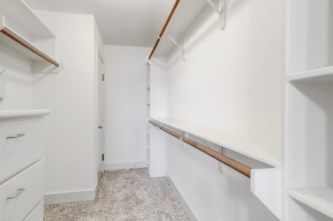 Building Photo - 3438 Rolgom Pl Ct