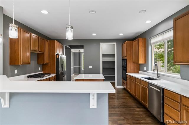 Building Photo - 25845 E Dry Creek Pl