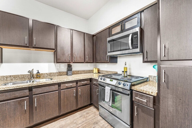 Building Photo - 501 E Oltorf St