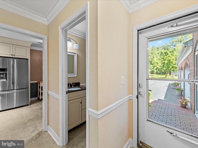 Building Photo - 24345 Widgeon Pl