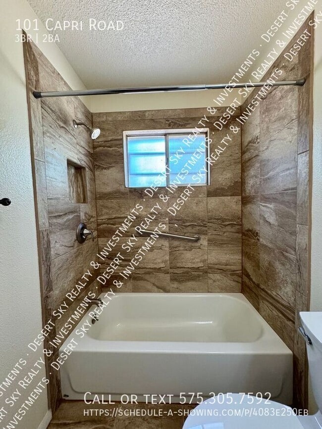 Building Photo - 101 Capri Rd