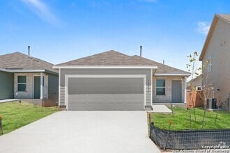 Building Photo - 10231 Asta Trl