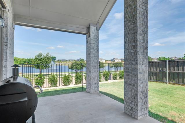 Building Photo - 2800 River Bend Pl