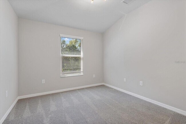 Building Photo - 3000 Via Sienna Cir