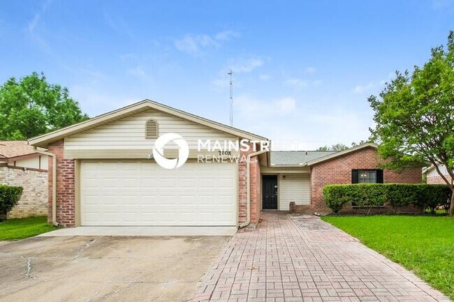 Primary Photo - 3 Bedroom Pet-Friendly Home in North Richl...