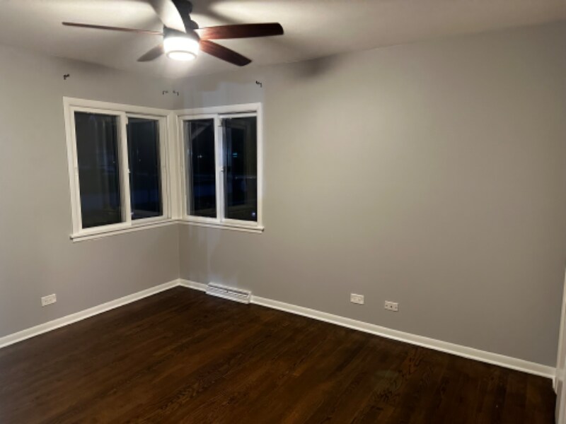 Building Photo - 704 Wilshire Dr