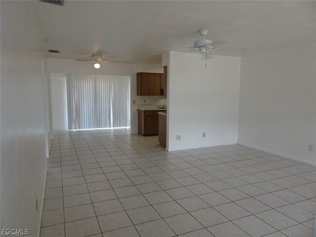 Building Photo - 221 Cape Coral Pkwy W