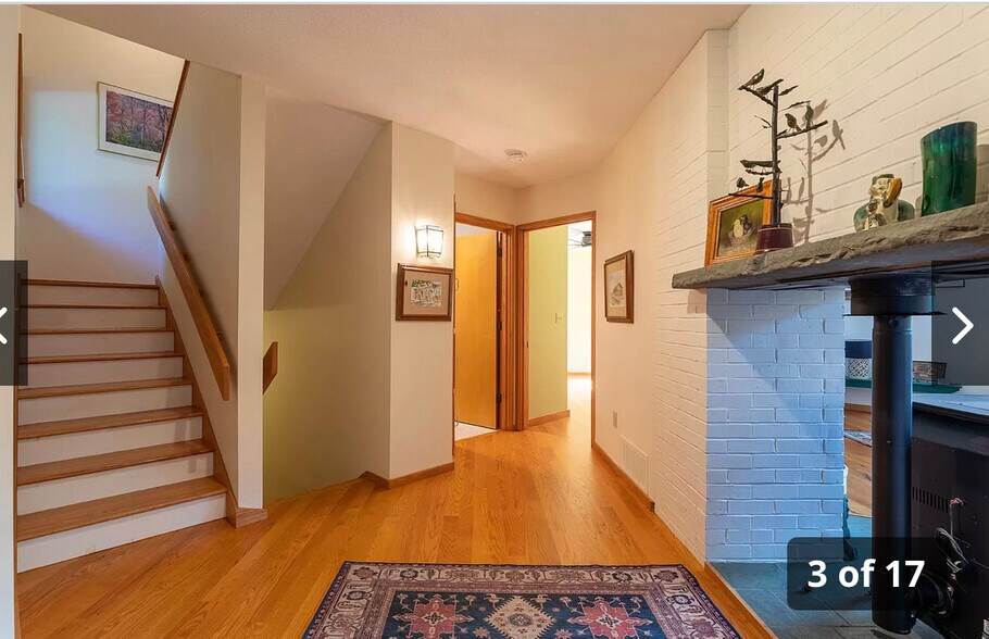 Building Photo - 9 Berrill Farms Ln