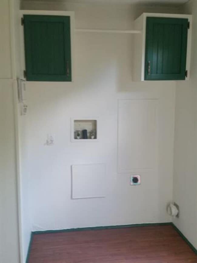 Building Photo - Coming Soon: Renovated 3-Bed, 2-Bath Home in Byron!