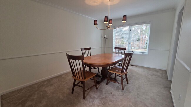 Building Photo - 7 bedroom 5 Bath Home In Desirable Boulder Location - Partially Furnished - 6 Month Lease Only