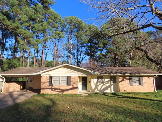 Primary Photo - Beautiful 3 Bedroom, 2 Bath Home in Tyler