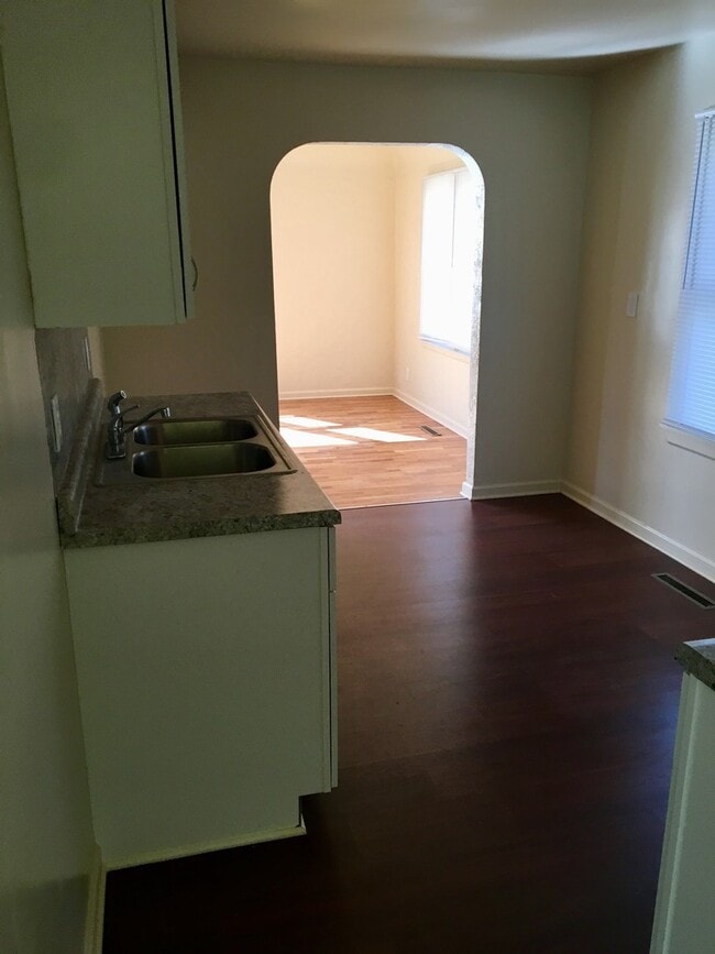 Building Photo - Remodeled 3 Bed/1 Bath Ranch in Burton