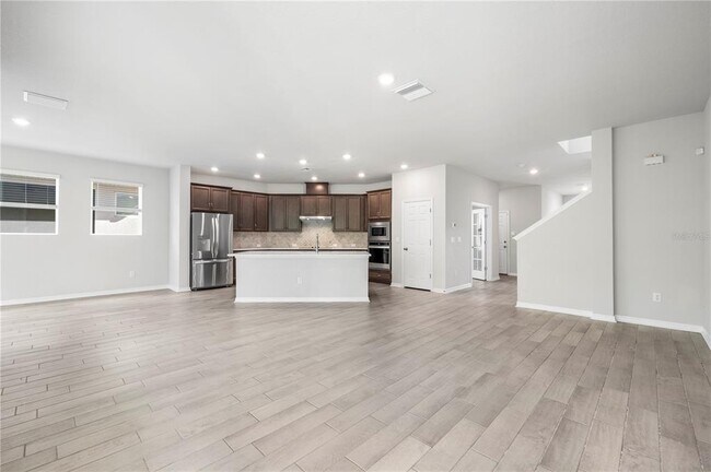 Building Photo - 28575 Cozy Creek Dr