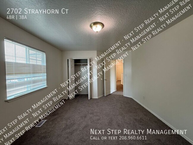 Building Photo - 2702 Strayhorn Ct