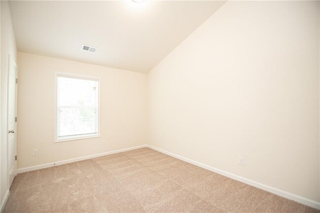 Building Photo - 5863 Krim Dr