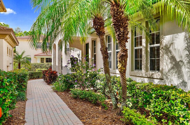 Building Photo - 113 Evergrene Pkwy