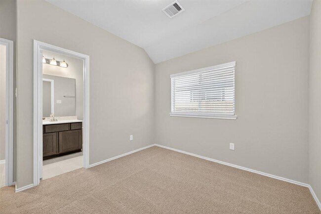 Building Photo - 20826 Wilde Redbud Trl