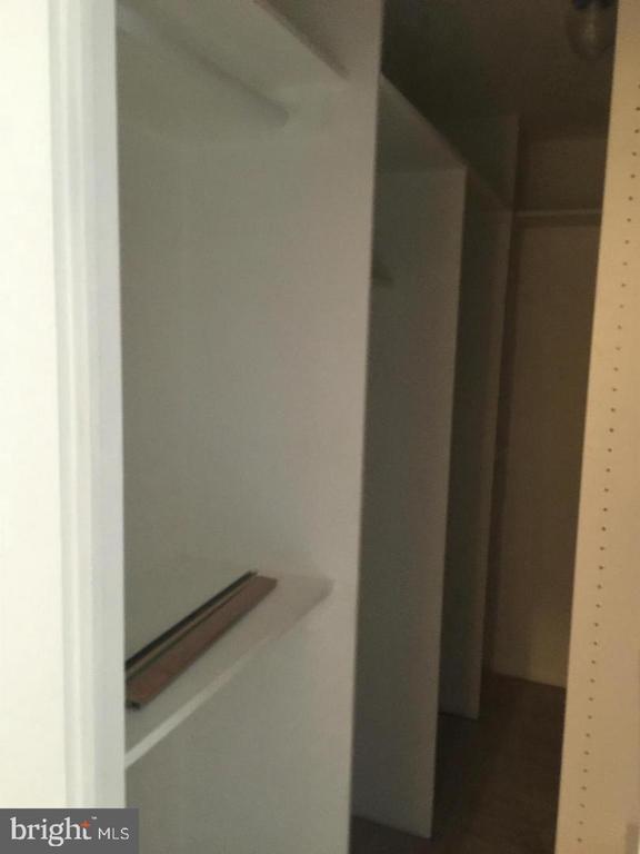 Building Photo - 950 25th St NW