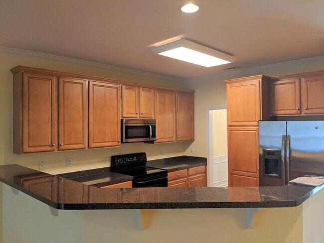 Building Photo - 35 Brightmore Dr