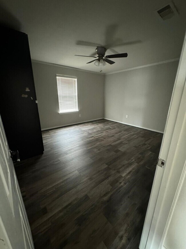 Building Photo - 25614 Crisp Spring Ln