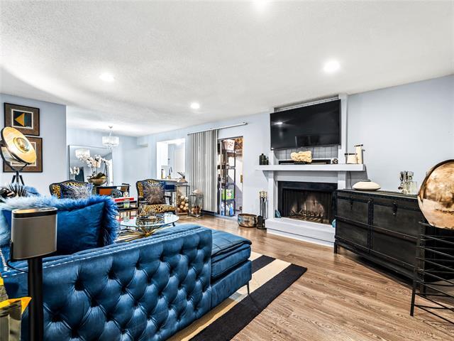 Building Photo - 5132 Amesbury Dr