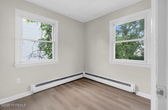 Building Photo - 3109 Madison Ave