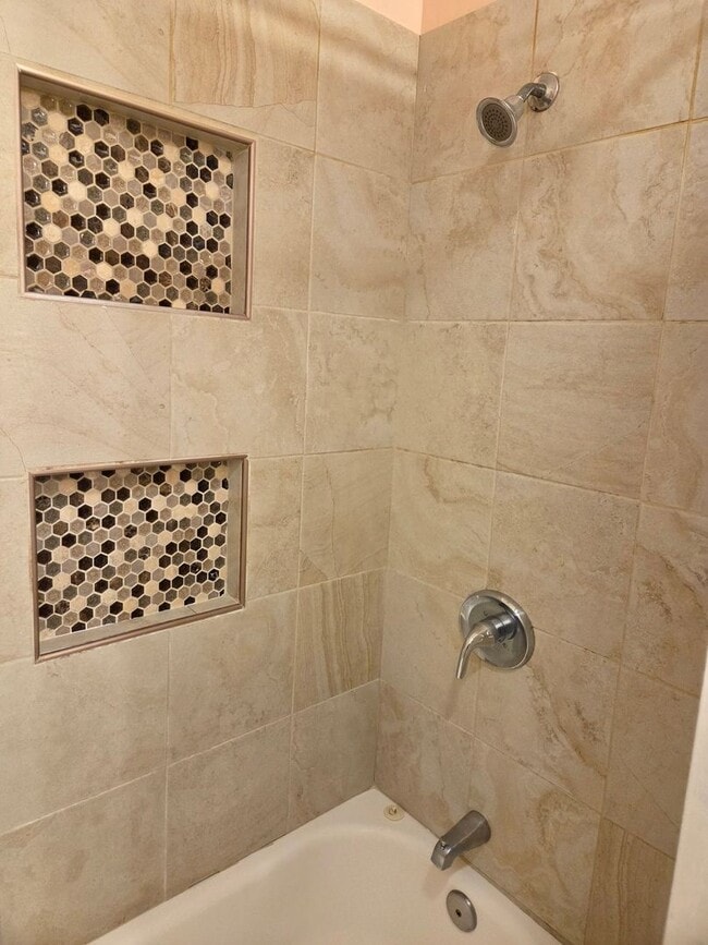 Building Photo - 561 Homestead Rd