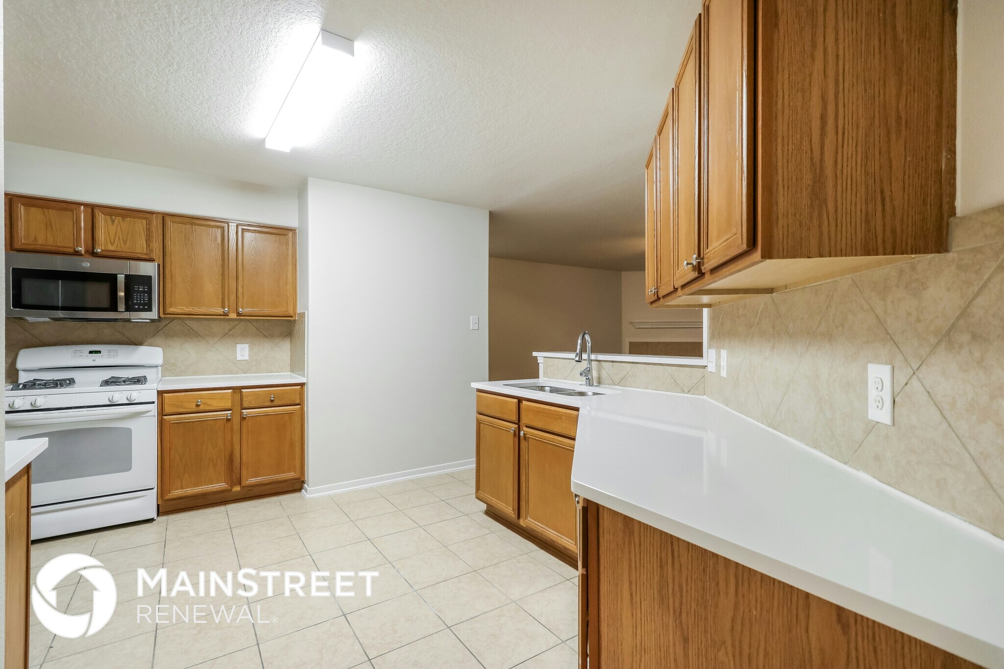 Building Photo - 16700 Foursquare Dr