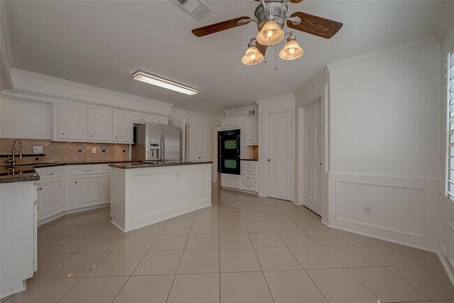 Building Photo - 20206 Cadogan Ct