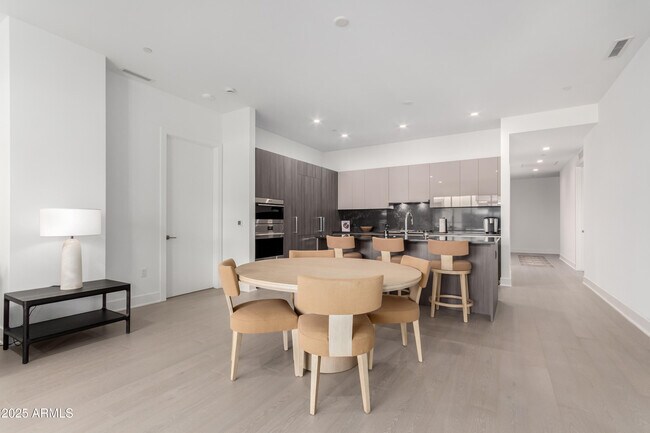 Building Photo - 19355 N 73rd Way