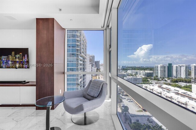 Building Photo - 6801 Collins Ave