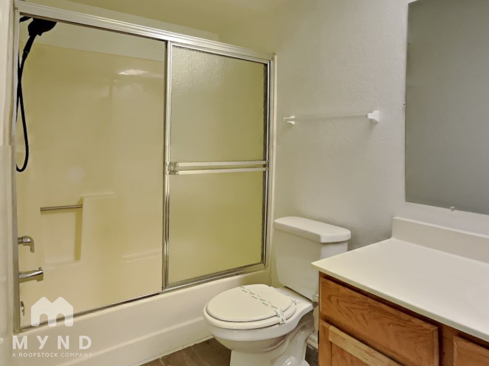 Building Photo - 6842 W State Ave