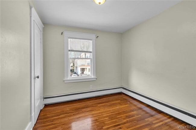 Building Photo - 69 W Northrup Pl