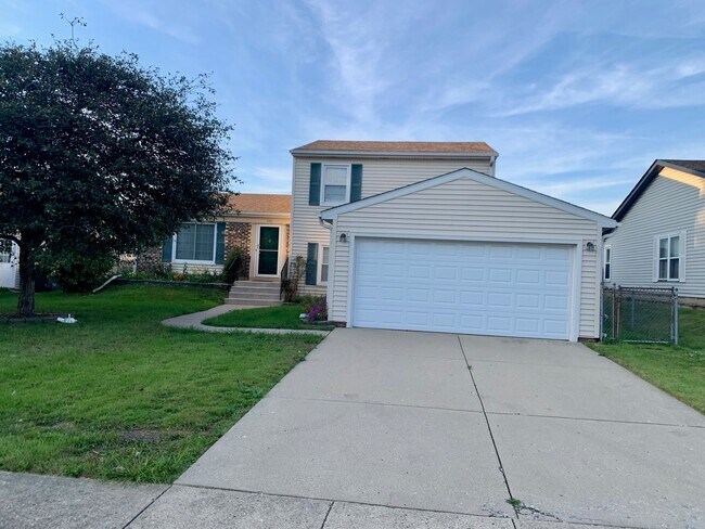 Primary Photo - 156 Brookside Dr