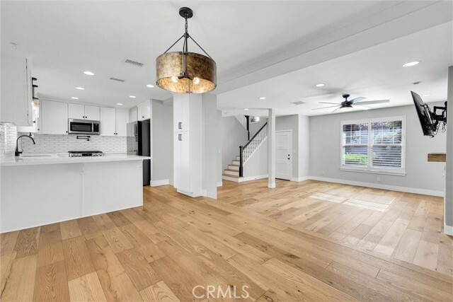 Building Photo - 759 Border Ave
