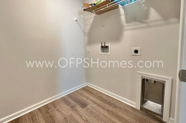 Building Photo - 2856 Patriot Ridge Dr