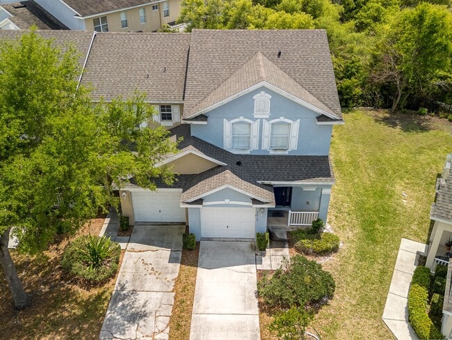 Building Photo - Riverview Townhome