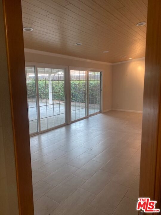 Building Photo - 20412 Enadia Way