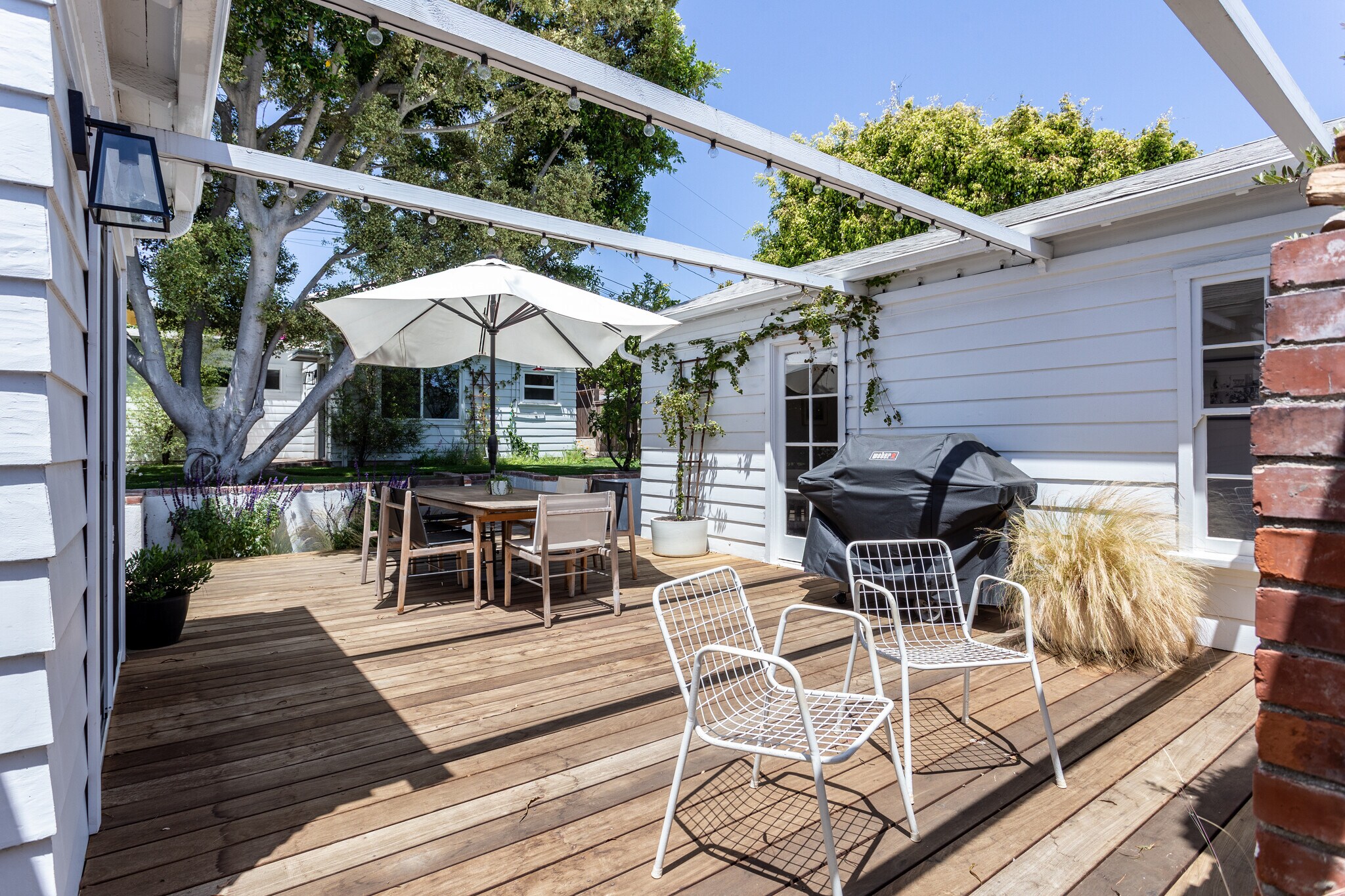 Building Photo - 1735 Bryn Mawr Ave