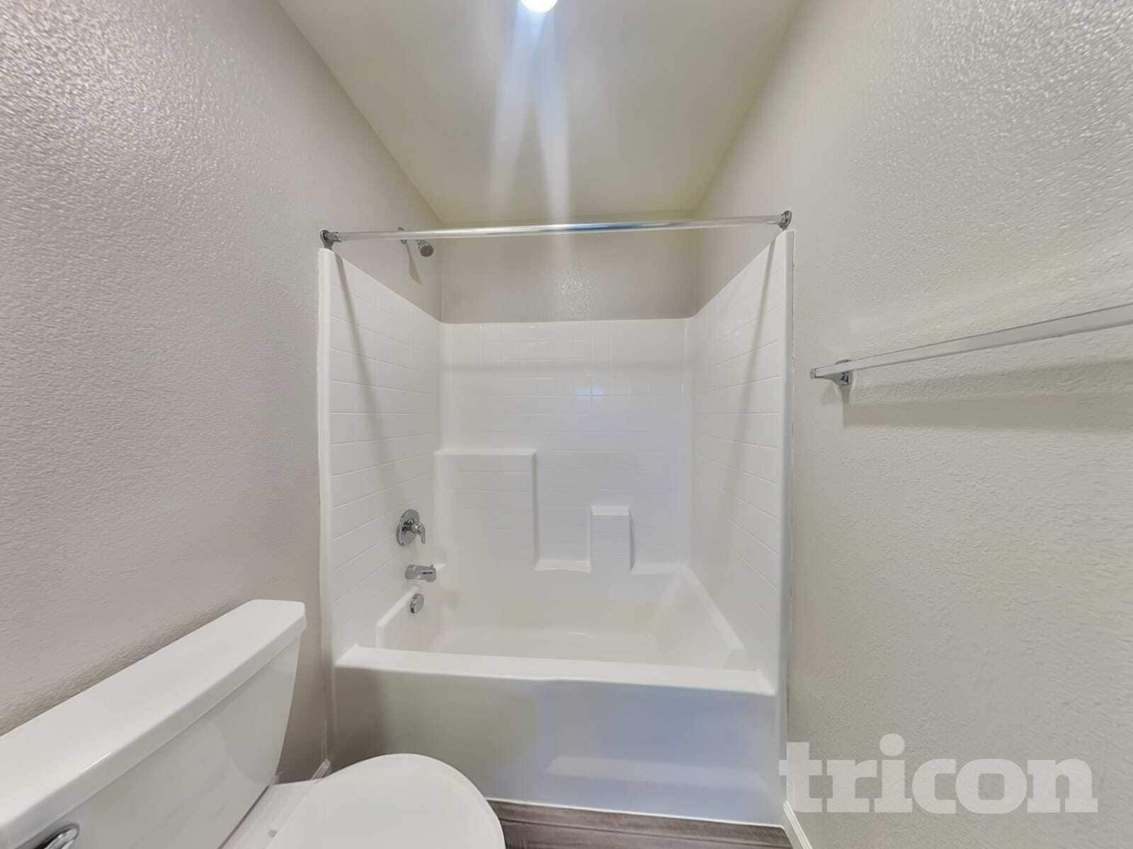 Building Photo - 8948 Elk Ravine Dr