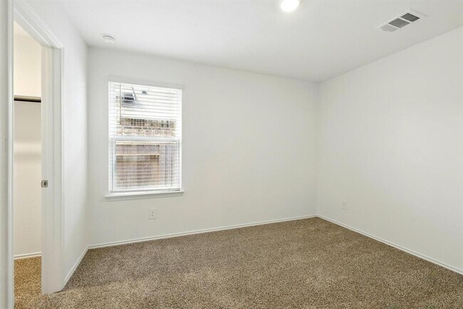 Building Photo - 40518 Crisp Beech St