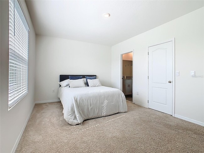 Building Photo - 1307 Mako Wy