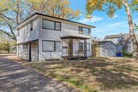 Building Photo - 1713 18th Ave