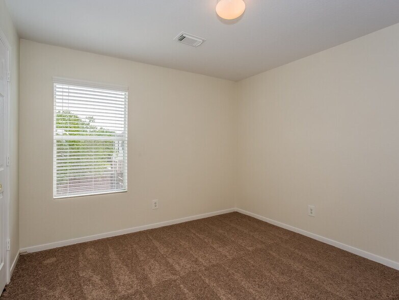 Building Photo - 12214 Landsdown Ridge Way