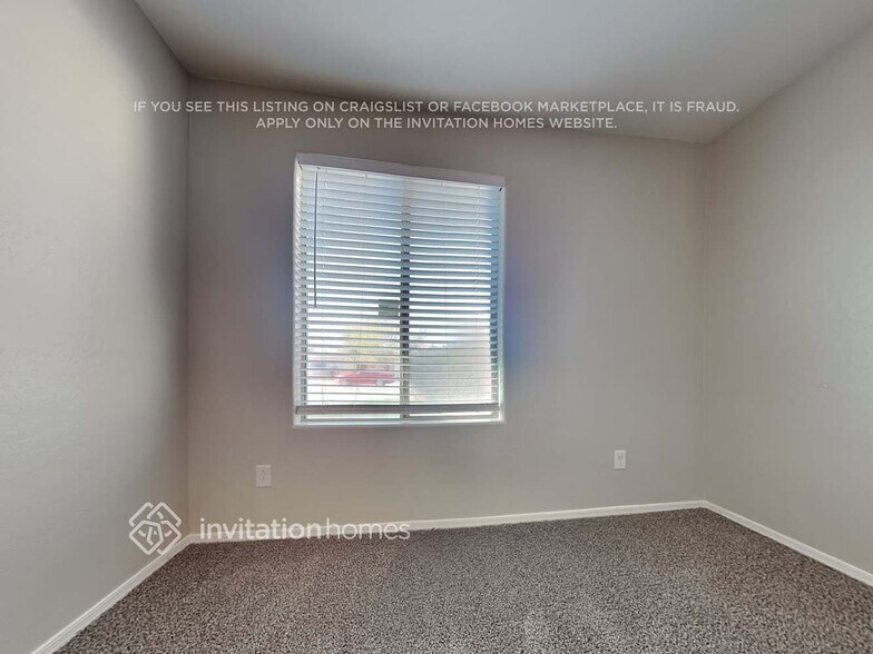 Building Photo - 35407 N Shorthorn Trail