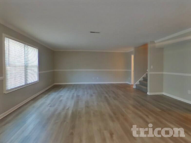 Building Photo - 1922 Kingen Dr