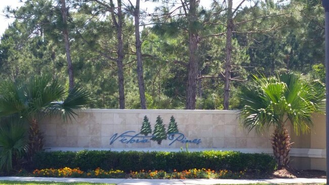 Building Photo - 3479 Wilshire Way Rd